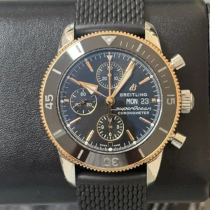 Breitling Superocean Heritage U13313 2018, coffret et papiers