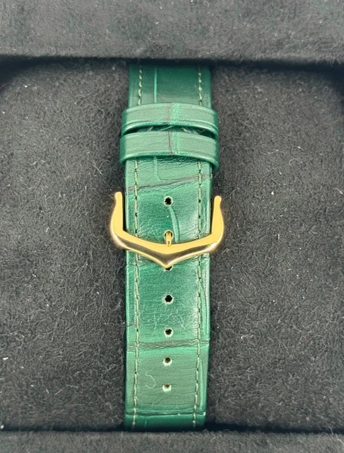 Montre Cartier Tank Louis Cartier verte 2023, grand modèle, boîtier en or 18 carats de 33,7 mm – Image 6