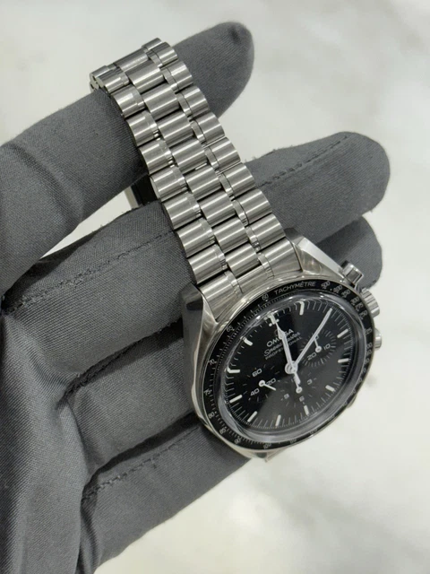 Omega Speedmaster Moonwatch 42 mm, cadran noir, saphir, 2023, référence 310.30.42.50.01.002 – Image 13