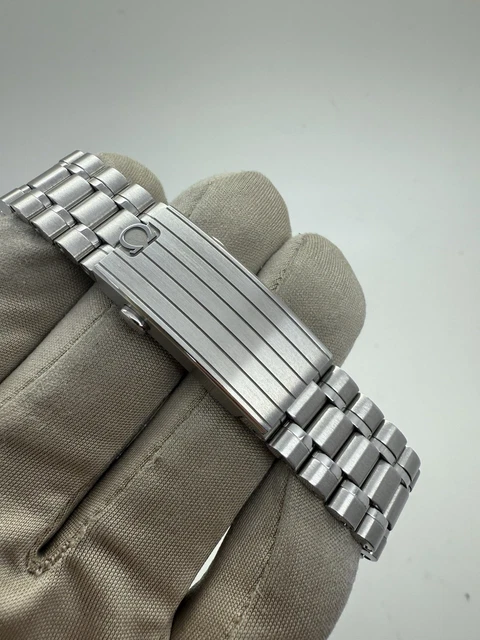 Montre chronographe Omega Speedmaster 42 mm, cadran blanc, année 2024, référence 310.30.42.50.04.001 B+P – Image 3