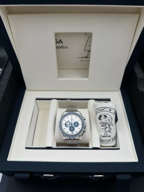 OMEGA Speedmaster 2025 « Silver Snoopy Award » 50e montre 310.32.42.50.02.001 – Image 9
