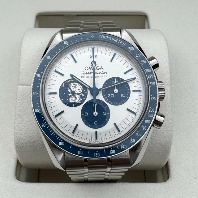 OMEGA Speedmaster 2025 « Silver Snoopy Award » 50e montre 310.32.42.50.02.001 – Image 12