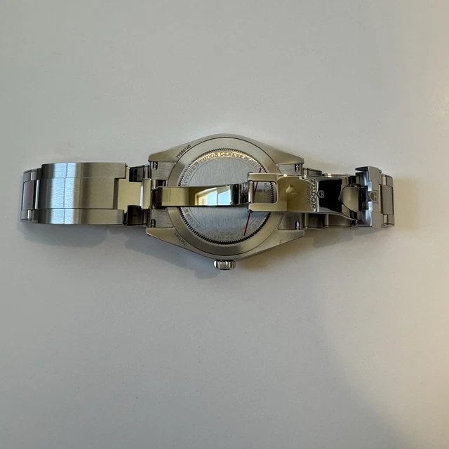 Montre Tudor Black Bay 58 GMT 39 mm, modèle 2025, modèle Coca-Cola noir rouge, 7939G1A0NRU, coffret et carte – Image 3