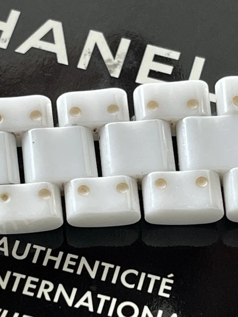 Montre CHANEL J12, lunette sertie de diamants, cadran blanc en céramique blanche, mouvement automatique, 38 mm – Image 6