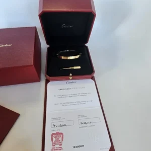 Bracelet Cartier Love en or jaune 18 carats, taille 18, fermoir à vis, neuf, avec boîte et papier