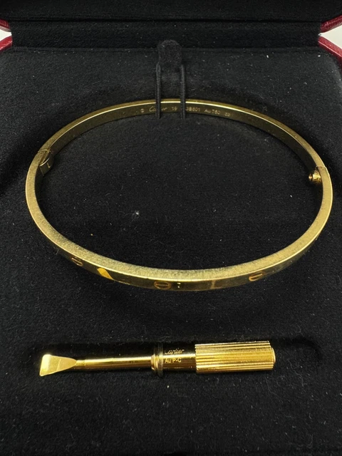 Bracelet jonc Love de Cartier | Or jaune 18 carats | Certificat et écrin | Taille 19 – Image 9