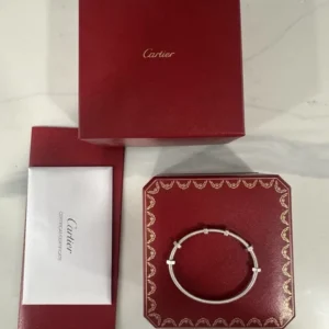 Bracelet Cartier Écrou en or blanc, taille 18