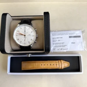 Montre automatique IWC Portugaise Chronographe Acier Cadran Argent 41 mm IW371445