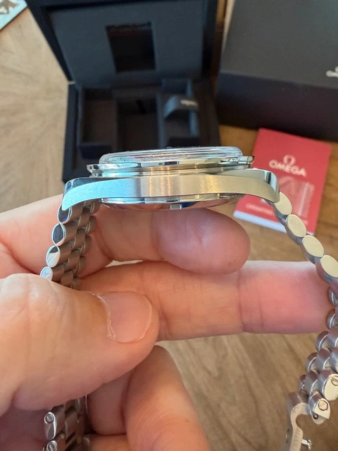 OMEGA Speedmaster Moonwatch Professional Sapphire Sandwich 310.30.42.50.01.002 – Image 10