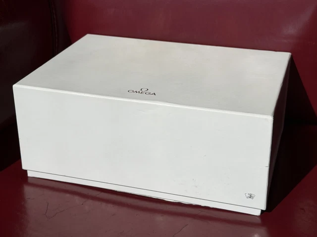 Omega Speedmaster Moonwatch Première montre Omega dans l'espace Édition limitée État neuf Portée deux fois – Image 2