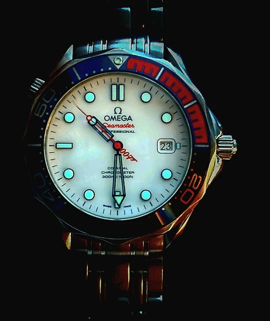 RARE OMEGA Bond Seamaster Diver 300M Commander's Watch/Blanc/Bleu/Rouge/ Bracelet – Image 6