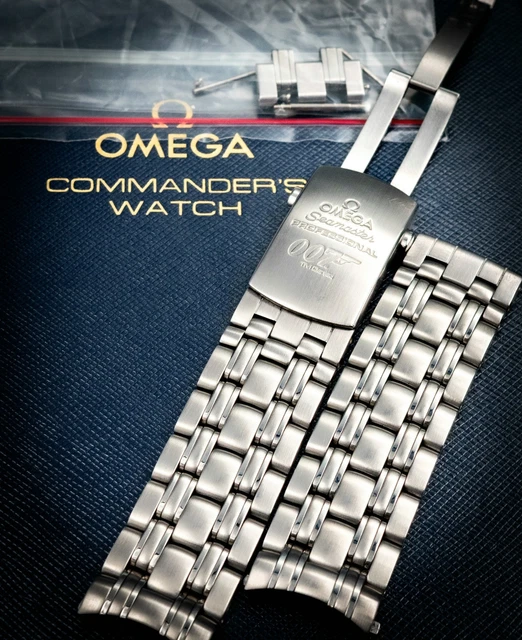 RARE OMEGA Bond Seamaster Diver 300M Commander's Watch/Blanc/Bleu/Rouge/ Bracelet – Image 4