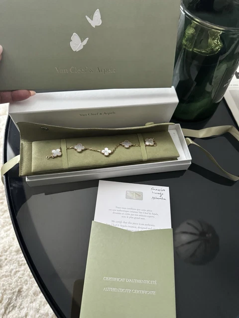 Bracelet Van Cleef & Arpels en nacre vintage Alhambra 5 motifs 19 cm – Image 8