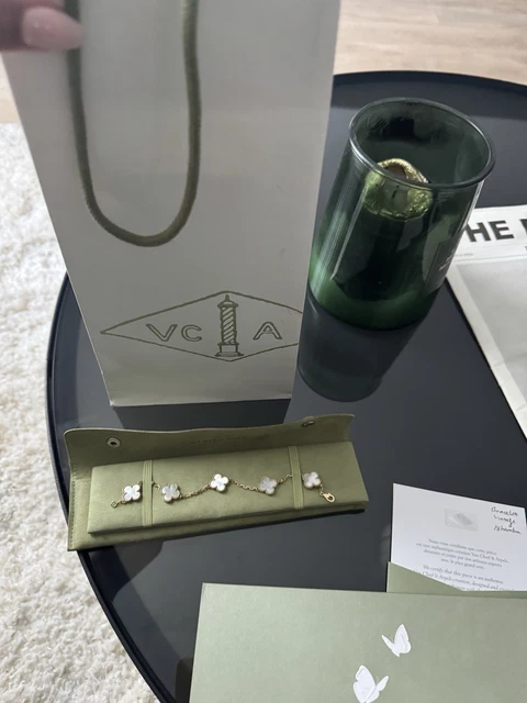 Bracelet Van Cleef & Arpels en nacre vintage Alhambra 5 motifs 19 cm – Image 5