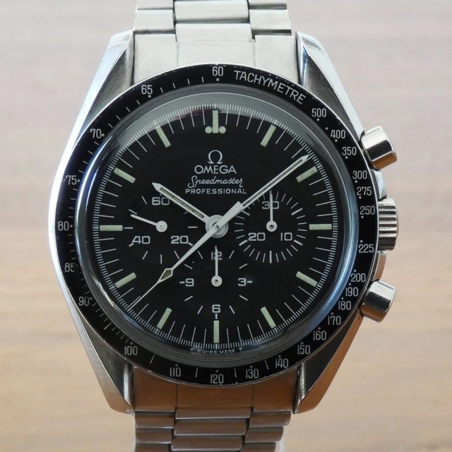 Montre Omega Speedmaster vintage 145.022 - 1983 avec documents de service et extrait d'archives – Image 12