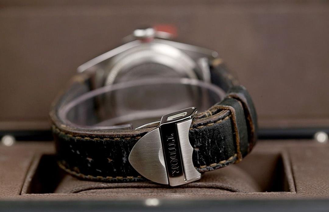 Tudor Black Bay, 79230R, Coffret Heritage complet, 2 bracelets, 41 mm, Automatique – Image 12