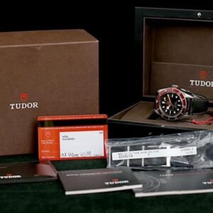 Tudor Black Bay, 79230R, Coffret Heritage complet, 2 bracelets, 41 mm, Automatique