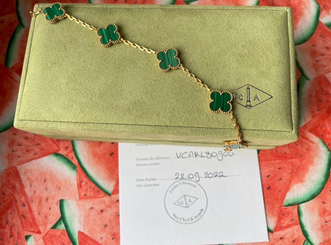 Van Cleef & Arpels Alhambra VCA *Ensemble complet* Agate Or 750