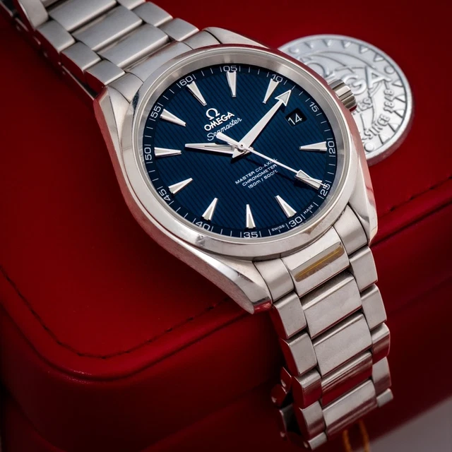 Montre Omega Seamaster Aqua Terra 23110422103003 à cadran bleu Aquaterra 150 m – Image 9